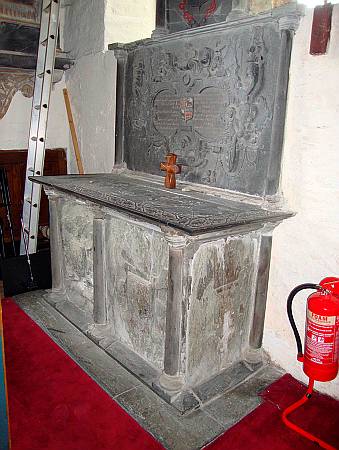 Plymouth St Budeaux - Tomb Chest Detail